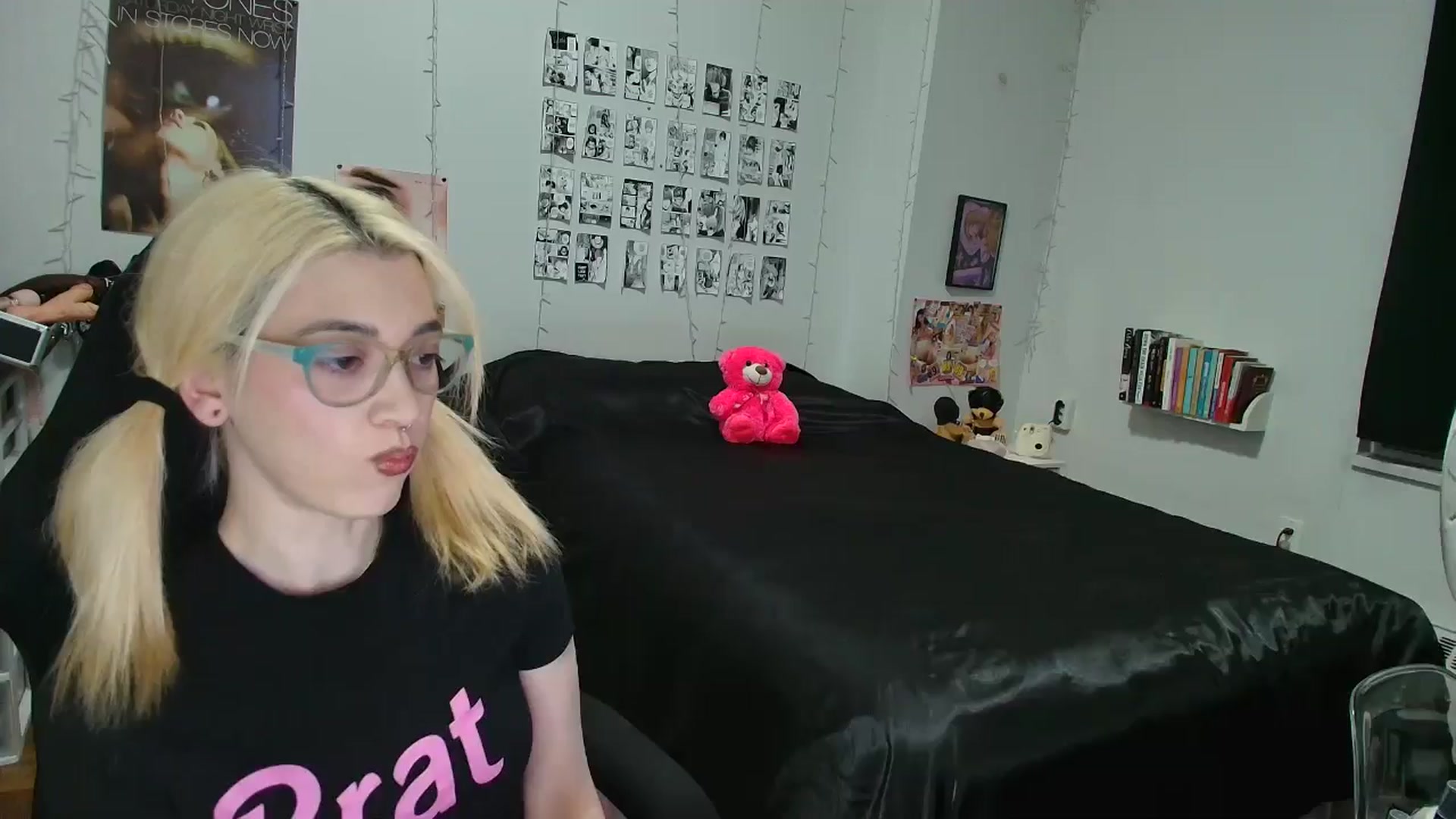 Gallery image thumbnail from AnnaTame's myfreecams stream on, 01/27/2026, 08:56 image 4 of 20