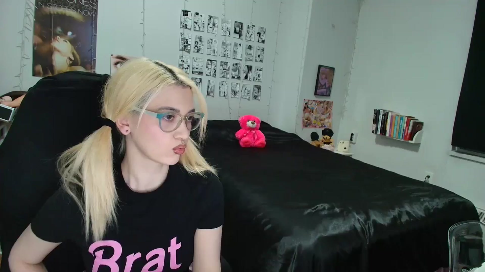 Gallery image thumbnail from AnnaTame's myfreecams stream on, 01/27/2026, 08:56 image 11 of 20
