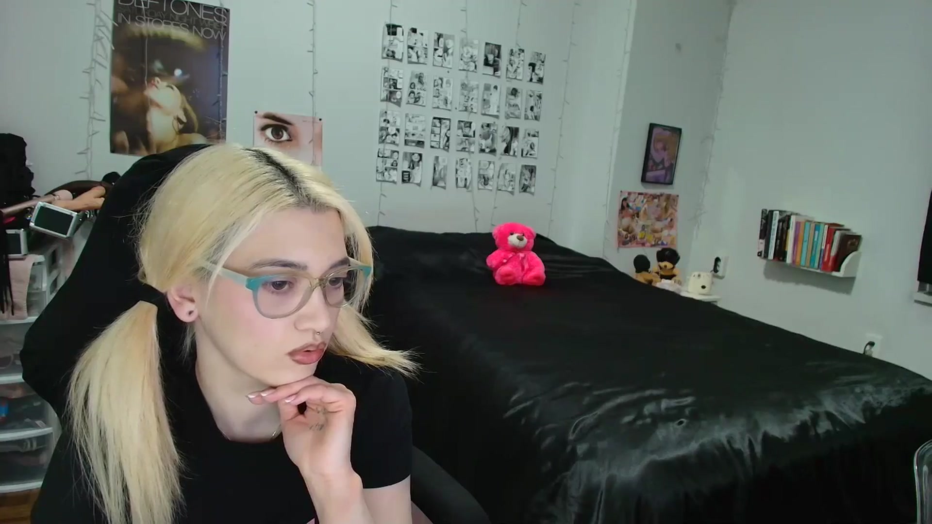 Gallery image thumbnail from AnnaTame's myfreecams stream on, 01/27/2026, 08:56 image 18 of 20