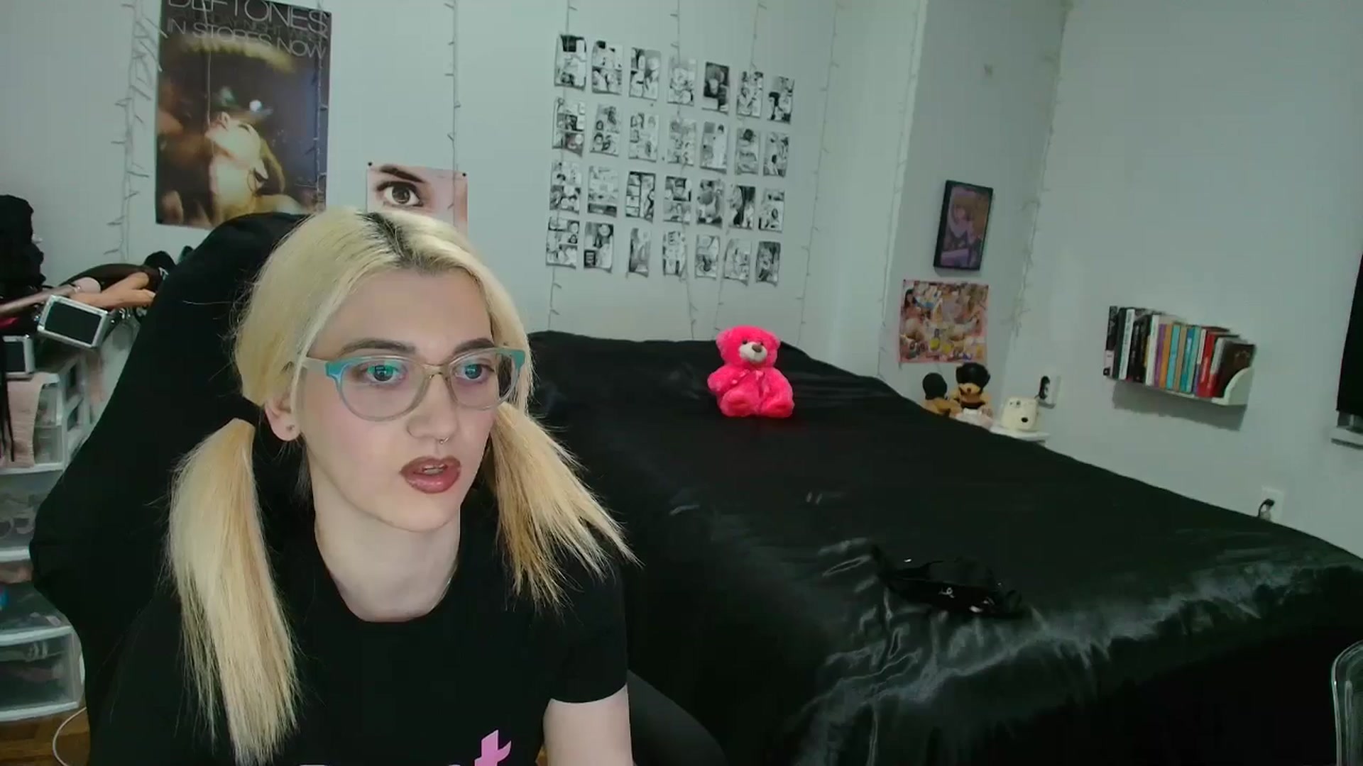 Gallery image thumbnail from AnnaTame's myfreecams stream on, 01/27/2026, 09:43 image 13 of 20