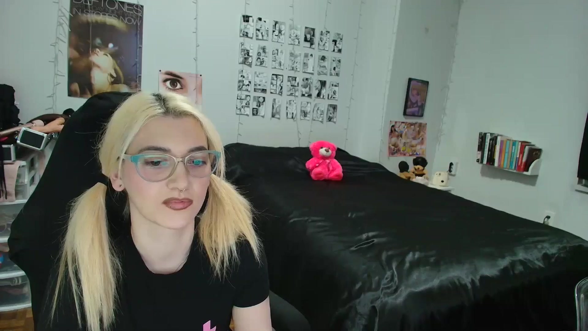 Gallery image thumbnail from AnnaTame's myfreecams stream on, 01/27/2026, 09:43 image 4 of 20
