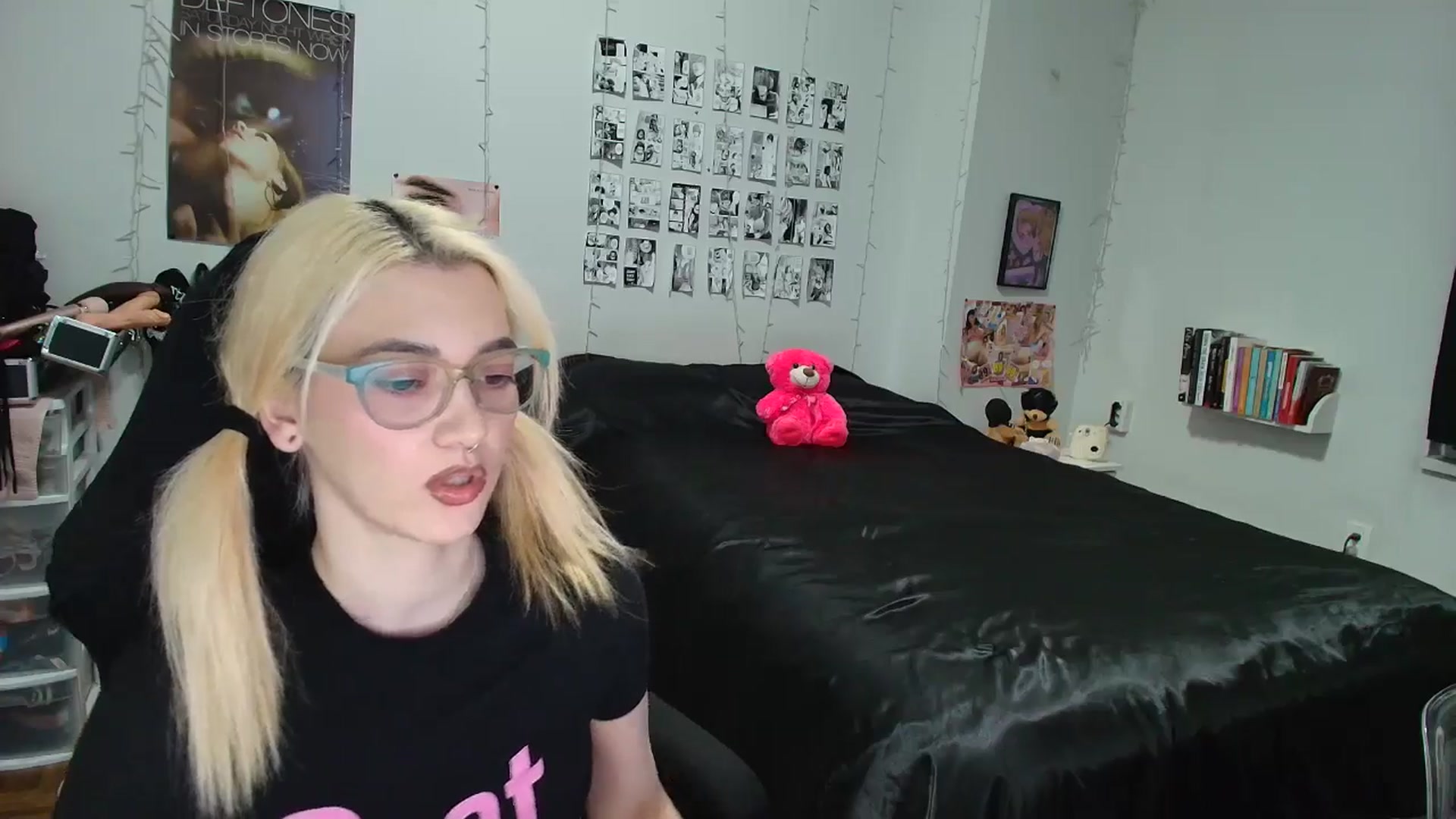 Gallery image thumbnail from AnnaTame's myfreecams stream on, 01/27/2026, 09:43 image 10 of 20