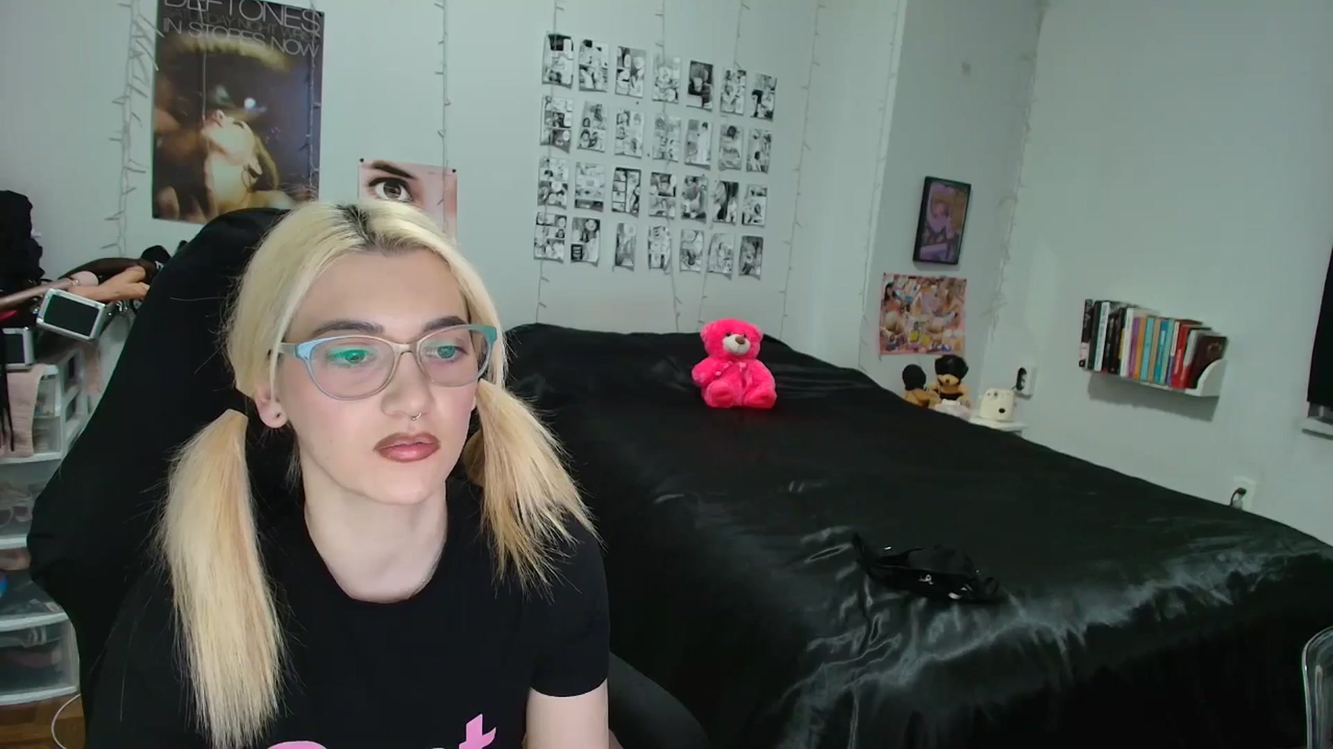 Gallery image thumbnail from AnnaTame's myfreecams stream on, 01/27/2026, 09:43 image 14 of 20