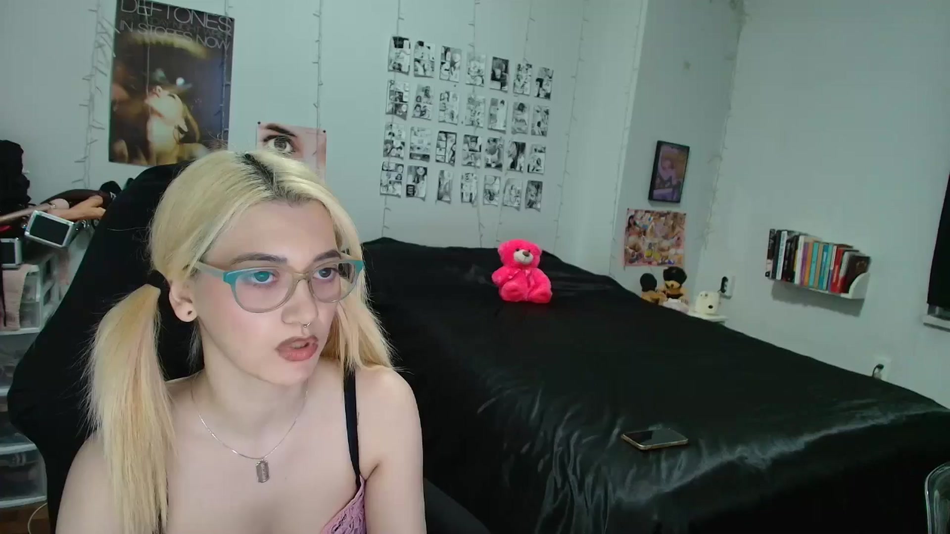 Gallery image thumbnail from AnnaTame's myfreecams stream on, 01/27/2026, 11:21 image 19 of 20