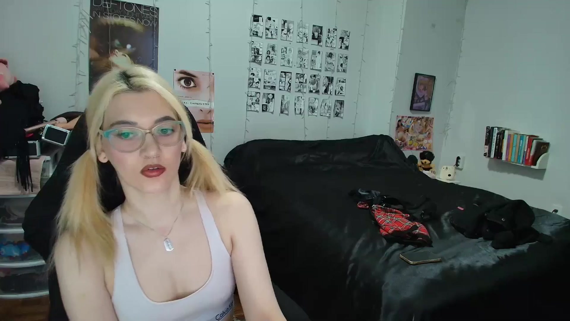 Gallery image thumbnail from AnnaTame's myfreecams stream on, 01/28/2026, 03:38 image 10 of 20