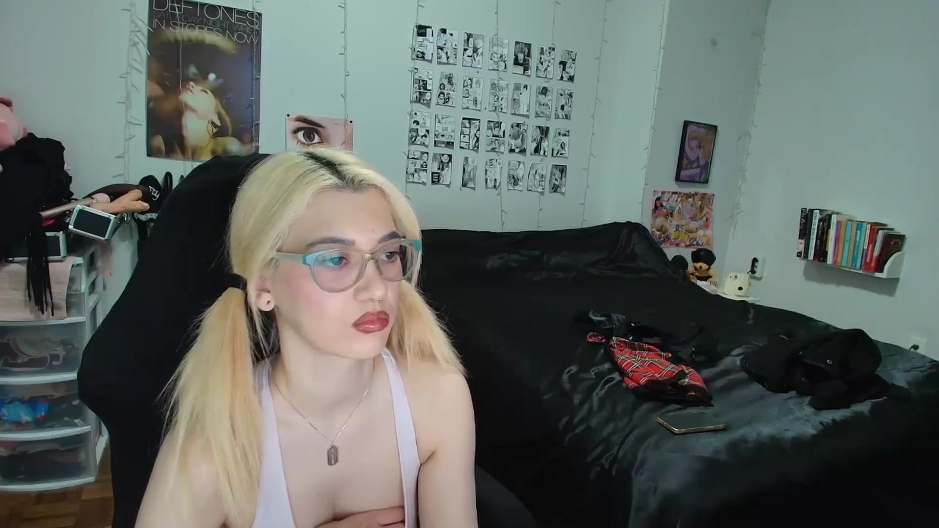 Gallery image thumbnail from AnnaTame's myfreecams stream on, 01/28/2026, 04:23 image 8 of 20