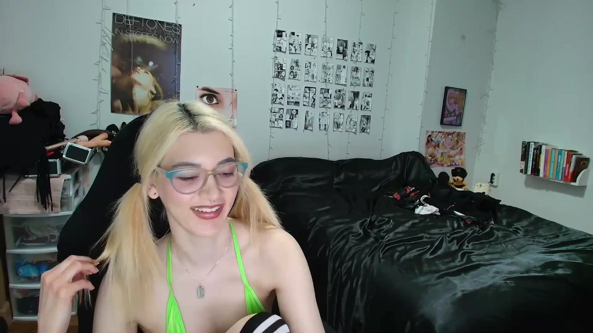 Gallery image thumbnail from AnnaTame's myfreecams stream on, 01/28/2026, 06:01 image 12 of 20