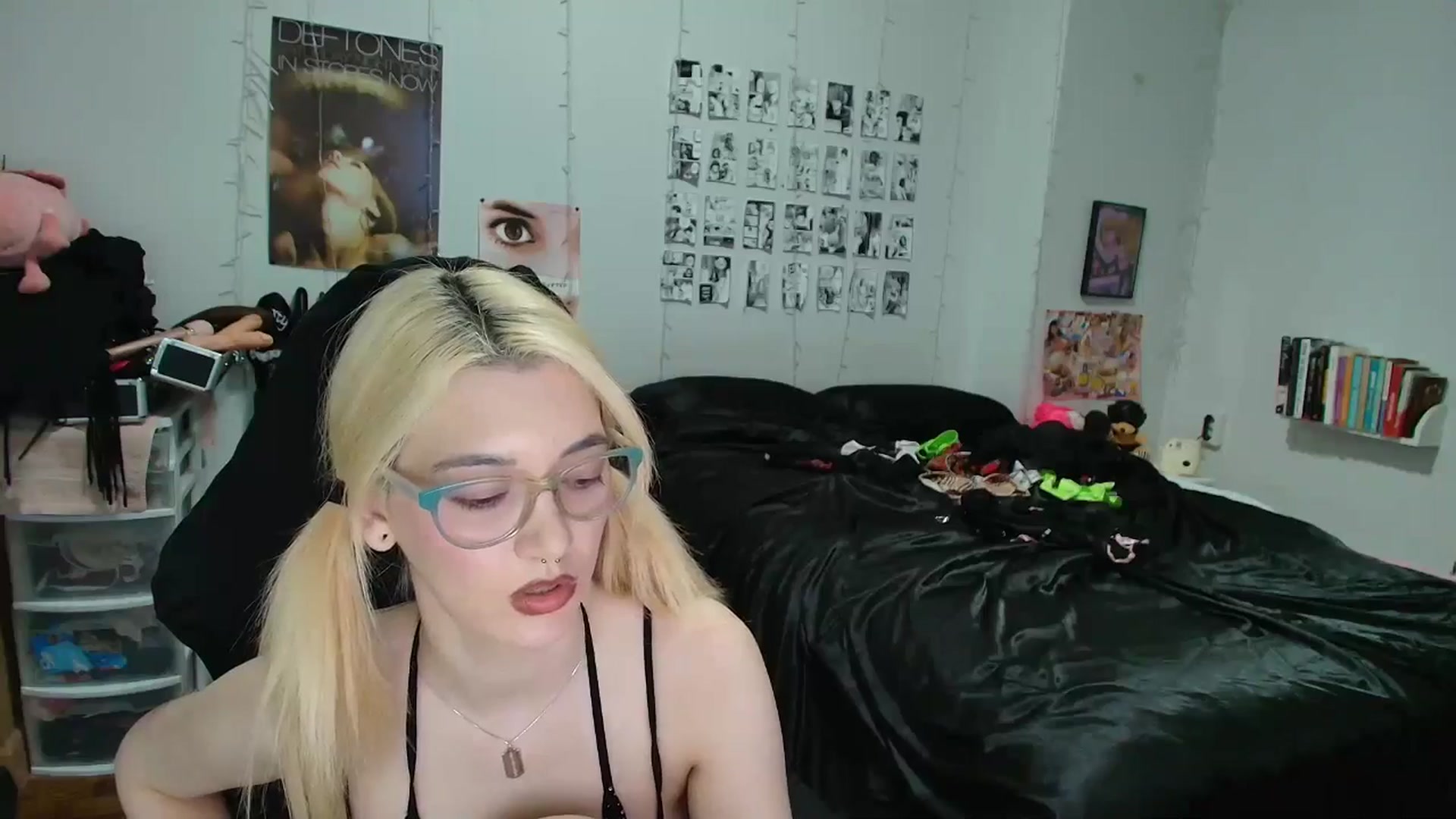 Gallery image thumbnail from AnnaTame's myfreecams stream on, 01/28/2026, 08:52 image 8 of 20