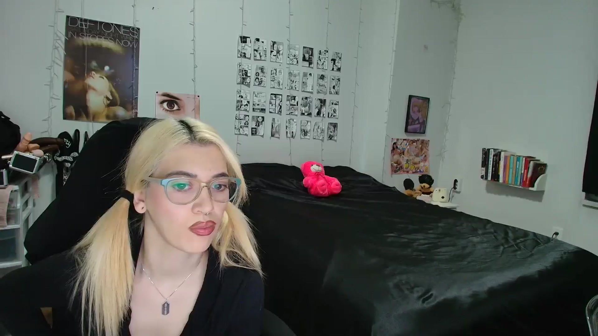 Gallery image thumbnail from AnnaTame's myfreecams stream on, 01/30/2026, 05:33 image 12 of 20