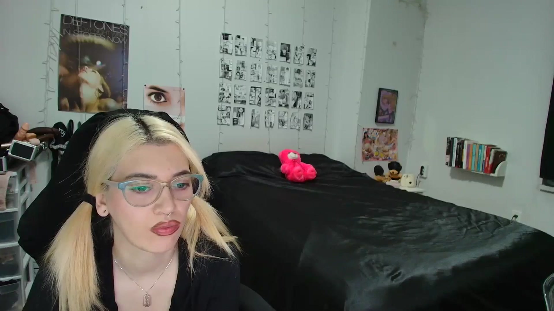 Gallery image thumbnail from AnnaTame's myfreecams stream on, 01/30/2026, 05:33 image 16 of 20