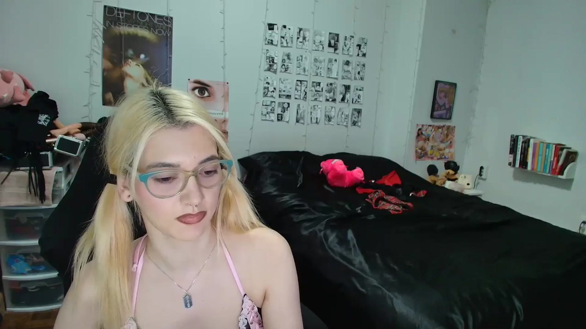 Gallery image thumbnail from AnnaTame's myfreecams stream on, 02/01/2026, 09:32 image 6 of 20