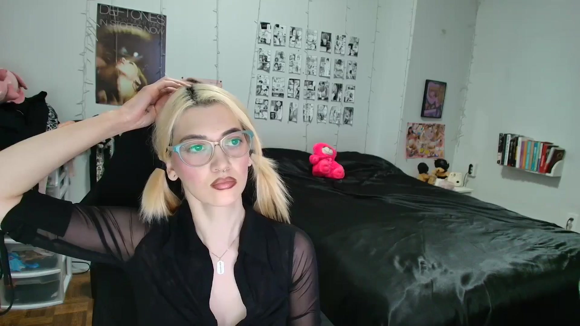 Gallery image thumbnail from AnnaTame's myfreecams stream on, 02/02/2026, 05:45 image 18 of 20
