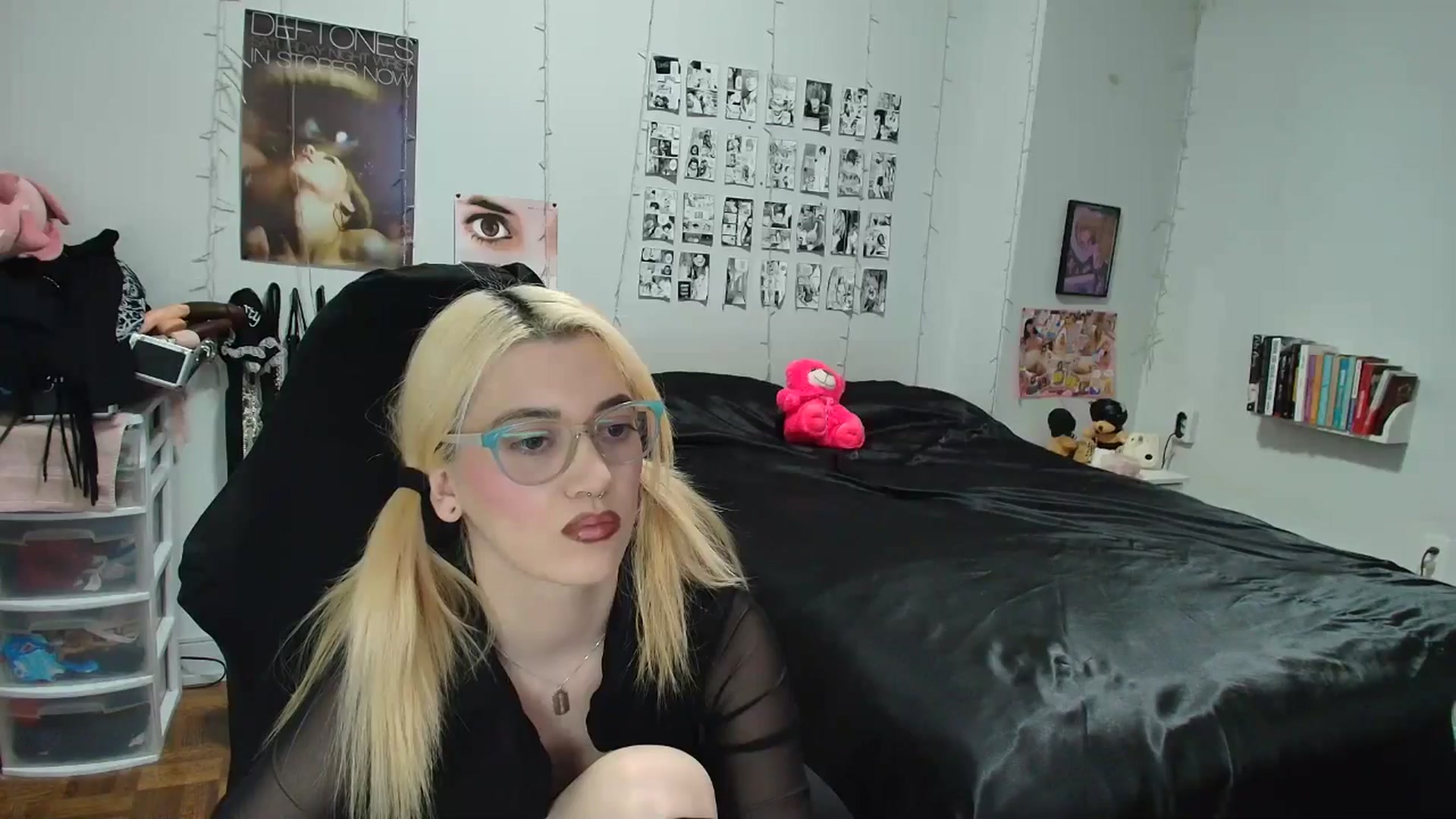 Gallery image thumbnail from AnnaTame's myfreecams stream on, 02/02/2026, 05:45 image 10 of 20