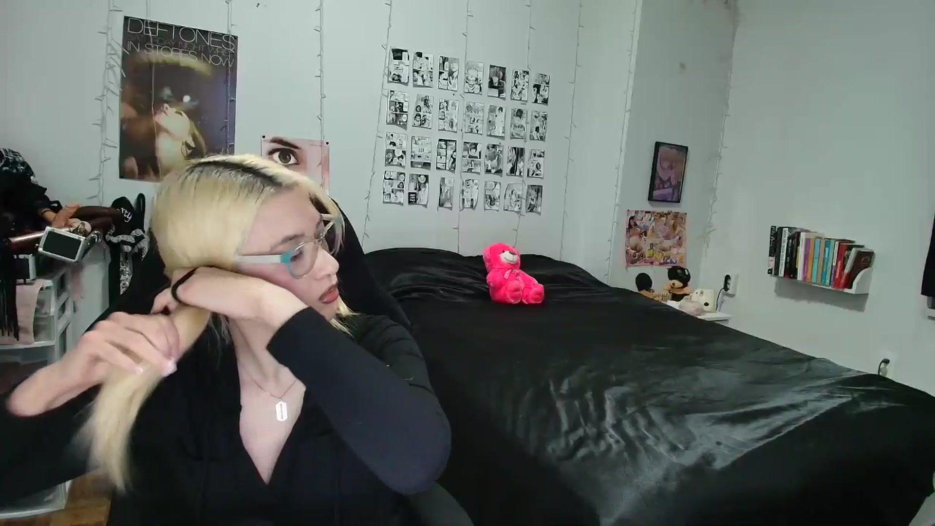 Gallery image thumbnail from AnnaTame's myfreecams stream on, 02/03/2026, 05:11 image 12 of 20
