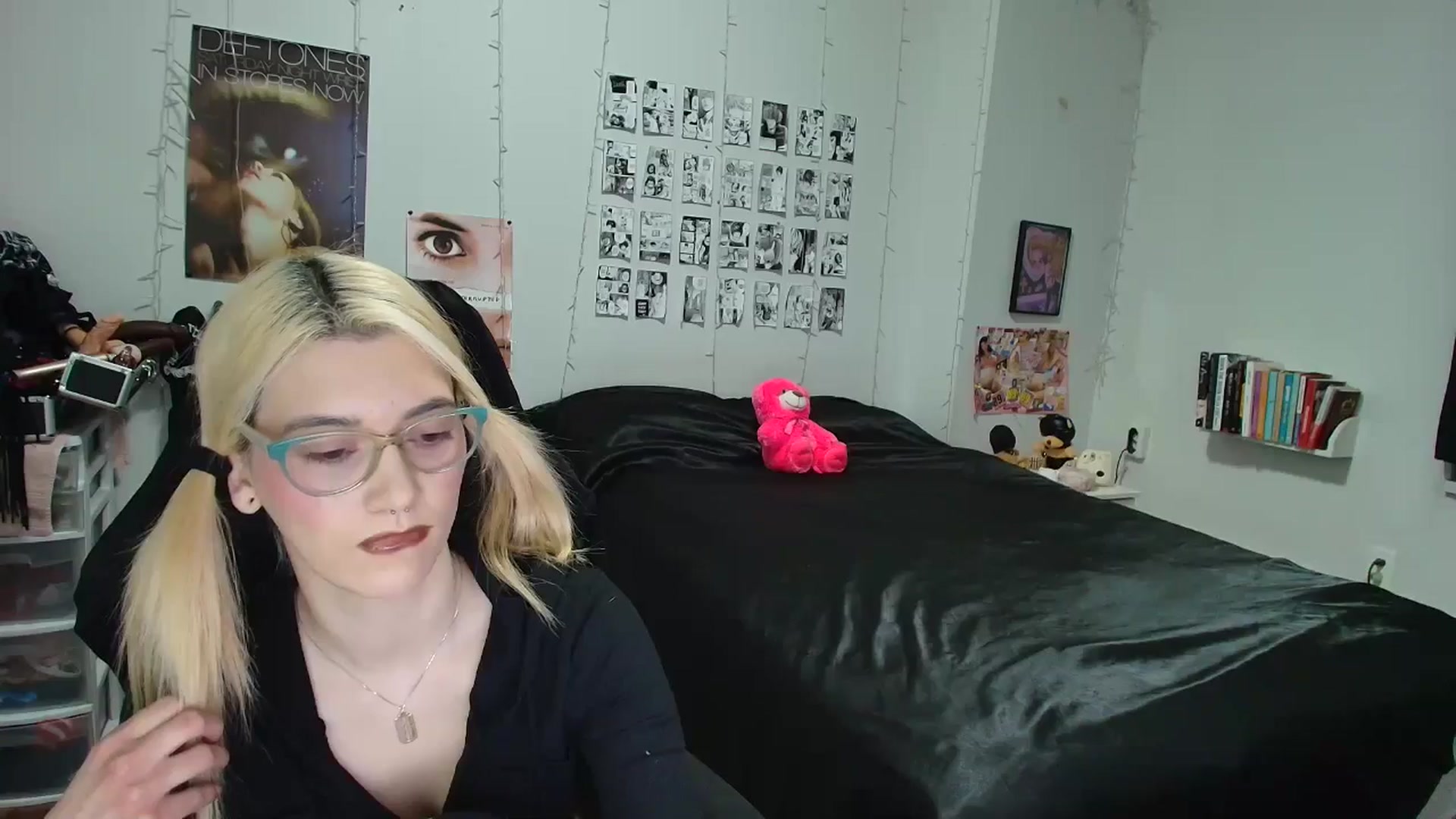 Gallery image thumbnail from AnnaTame's myfreecams stream on, 02/03/2026, 05:11 image 17 of 20
