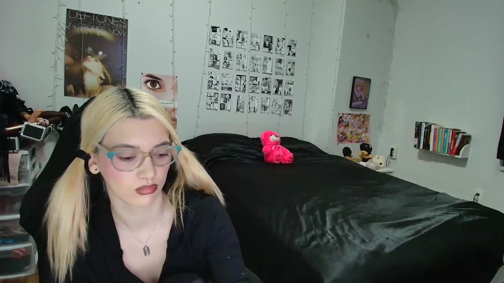 Gallery image thumbnail from AnnaTame's myfreecams stream on, 02/03/2026, 05:11 image 13 of 20