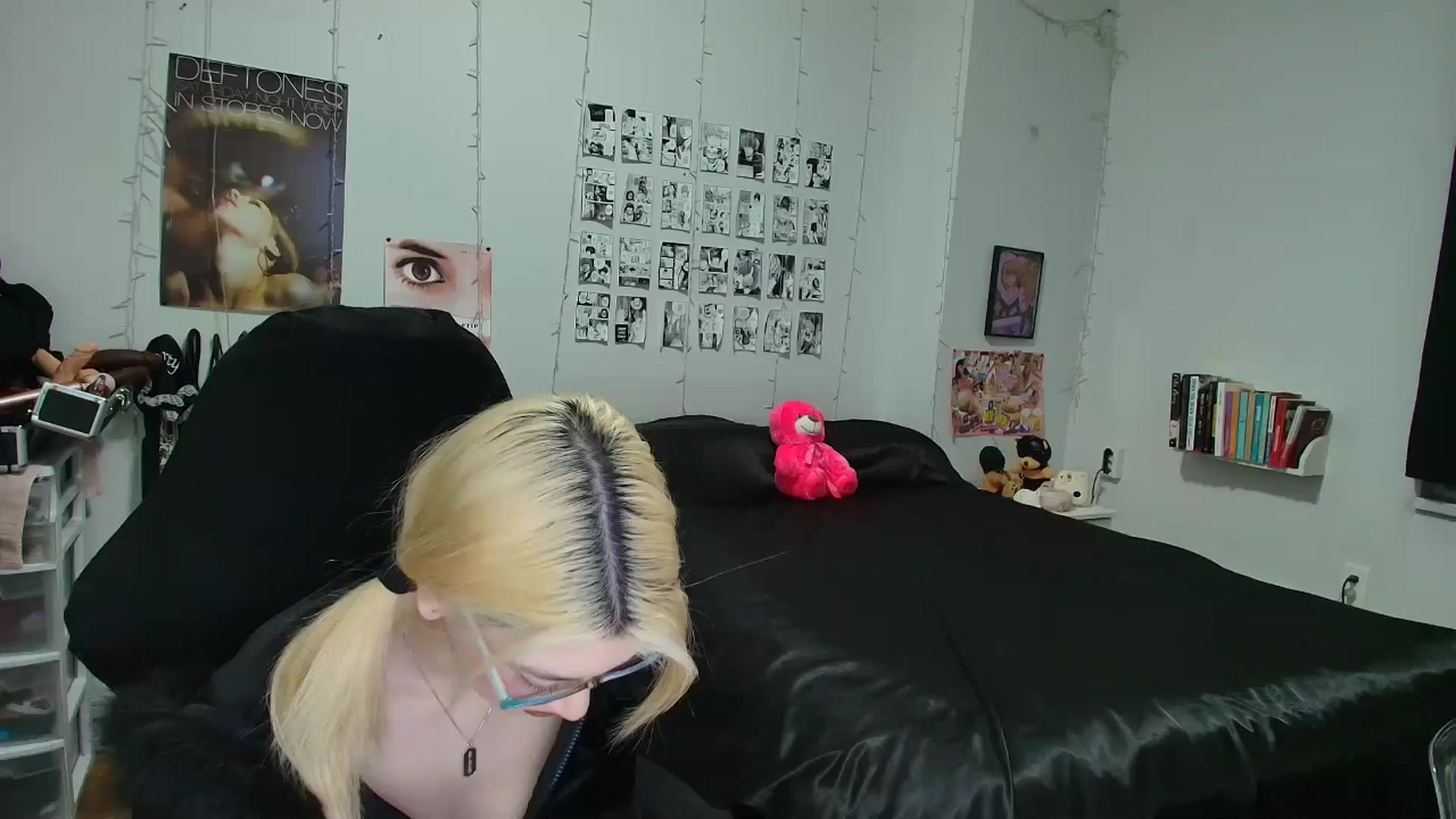 Gallery image thumbnail from AnnaTame's myfreecams stream on, 02/04/2026, 05:24 image 1 of 20