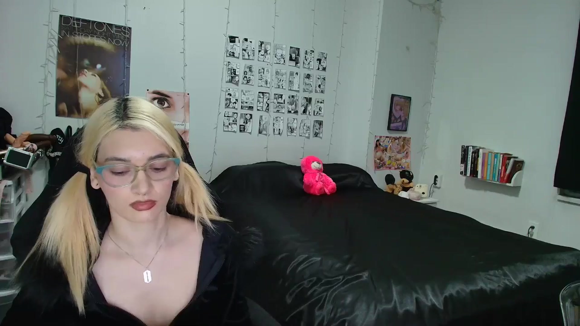 Gallery image thumbnail from AnnaTame's myfreecams stream on, 02/04/2026, 08:03 image 20 of 20