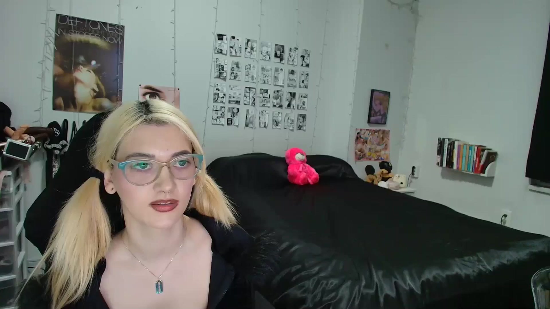 Gallery image thumbnail from AnnaTame's myfreecams stream on, 02/04/2026, 08:03 image 15 of 20