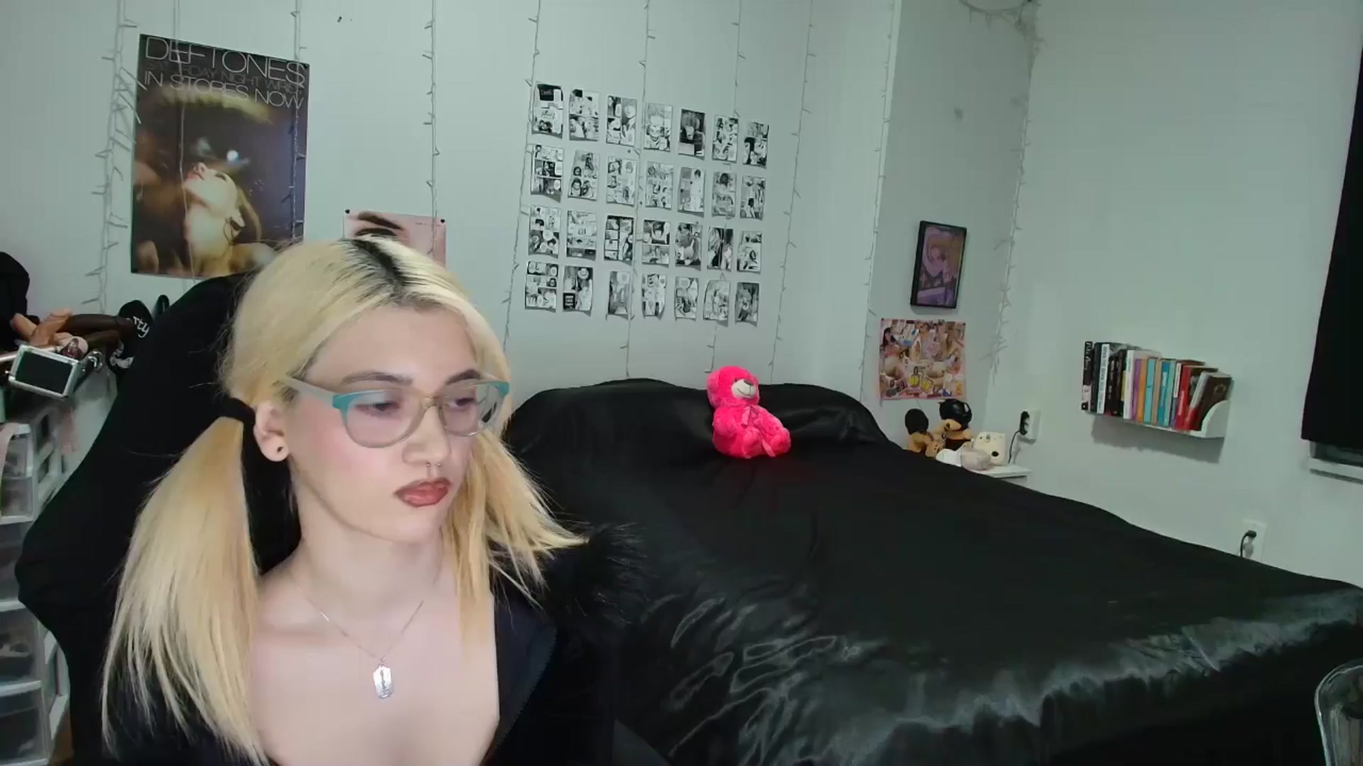Gallery image thumbnail from AnnaTame's myfreecams stream on, 02/04/2026, 08:03 image 7 of 20
