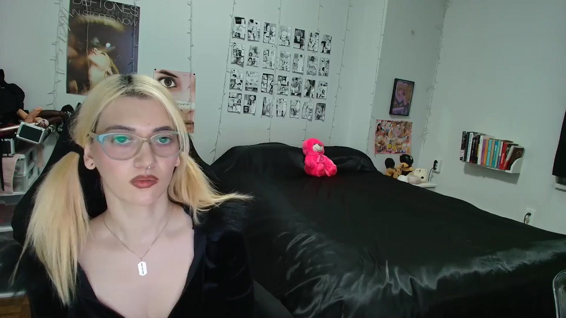 Gallery image thumbnail from AnnaTame's myfreecams stream on, 02/04/2026, 09:38 image 12 of 20