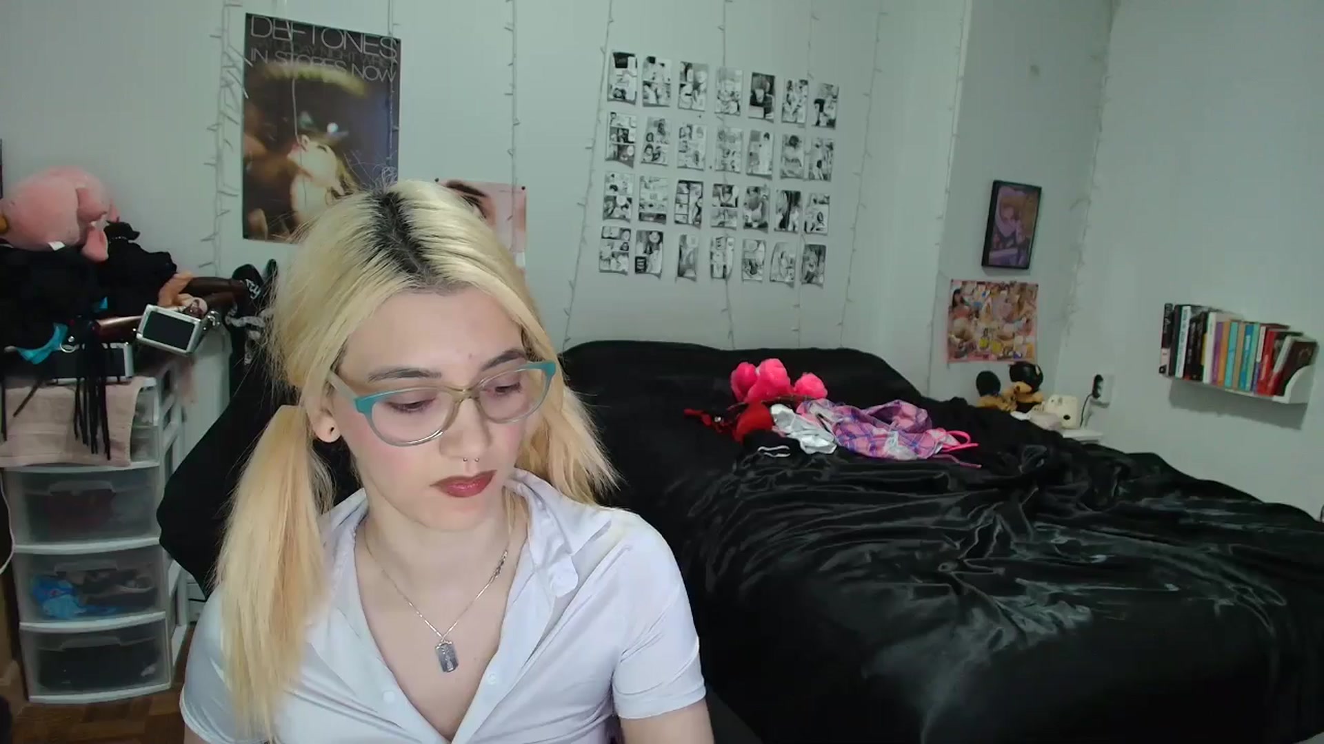 Gallery image thumbnail from AnnaTame's myfreecams stream on, 02/05/2026, 03:37 image 19 of 20