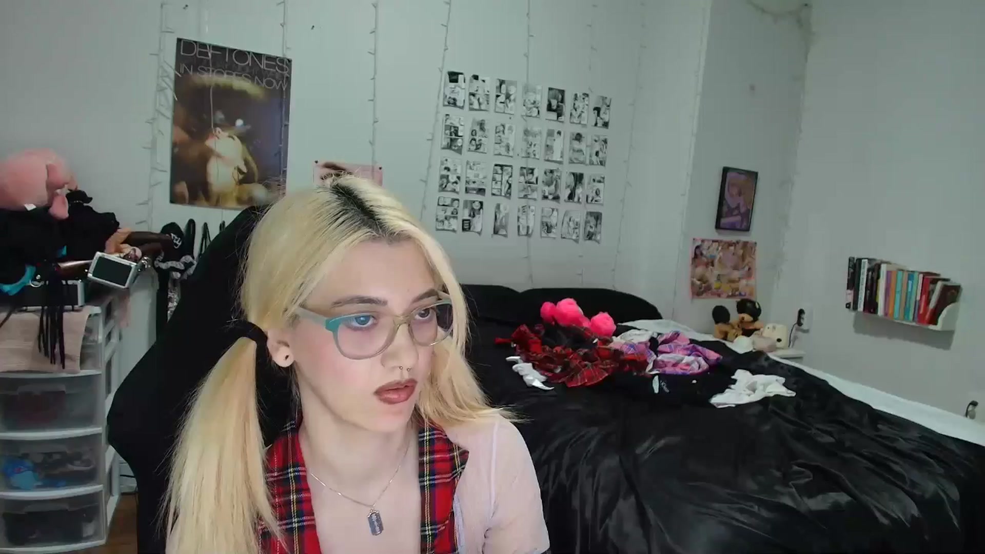 Gallery image thumbnail from AnnaTame's myfreecams stream on, 02/05/2026, 06:21 image 6 of 20