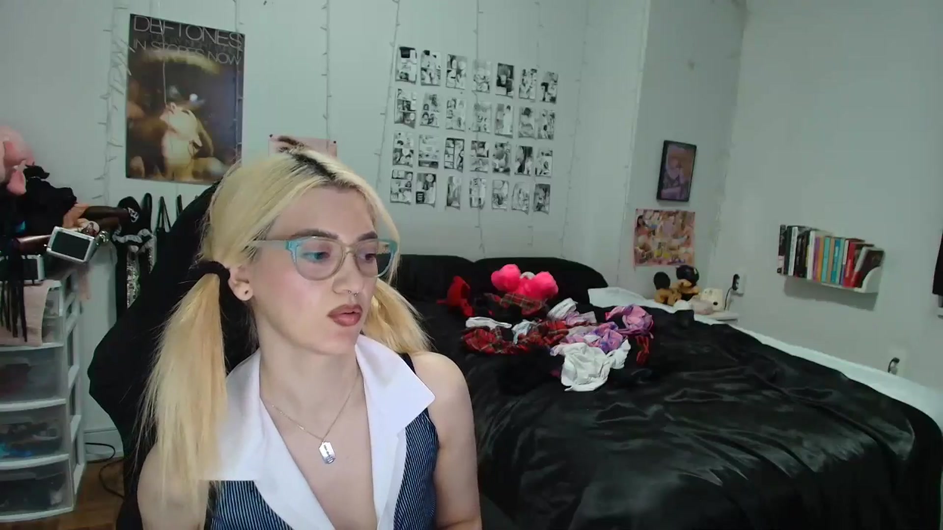 Gallery image thumbnail from AnnaTame's myfreecams stream on, 02/05/2026, 07:07 image 3 of 20