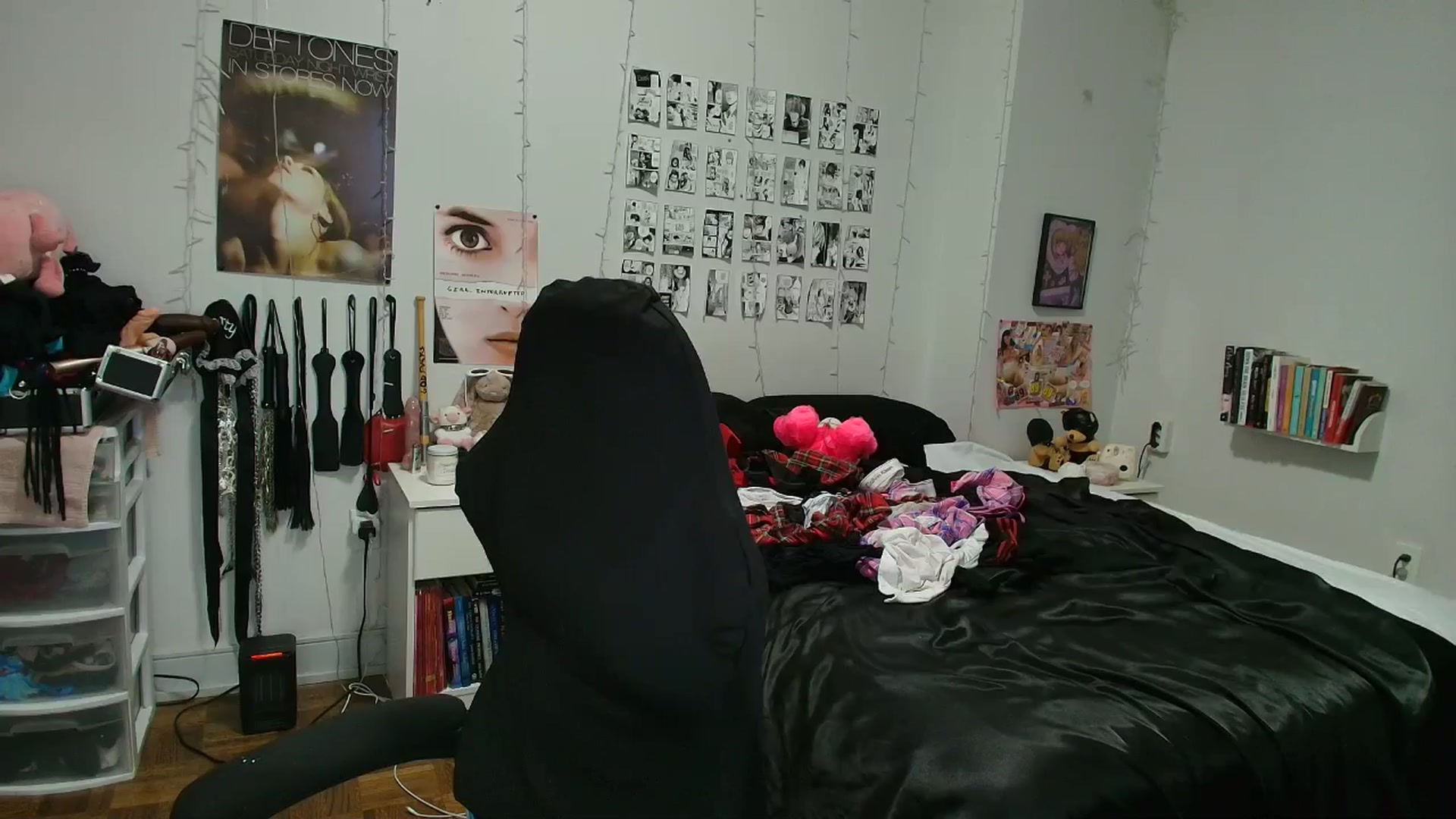 Gallery image thumbnail from AnnaTame's myfreecams stream on, 02/05/2026, 07:07 image 12 of 20