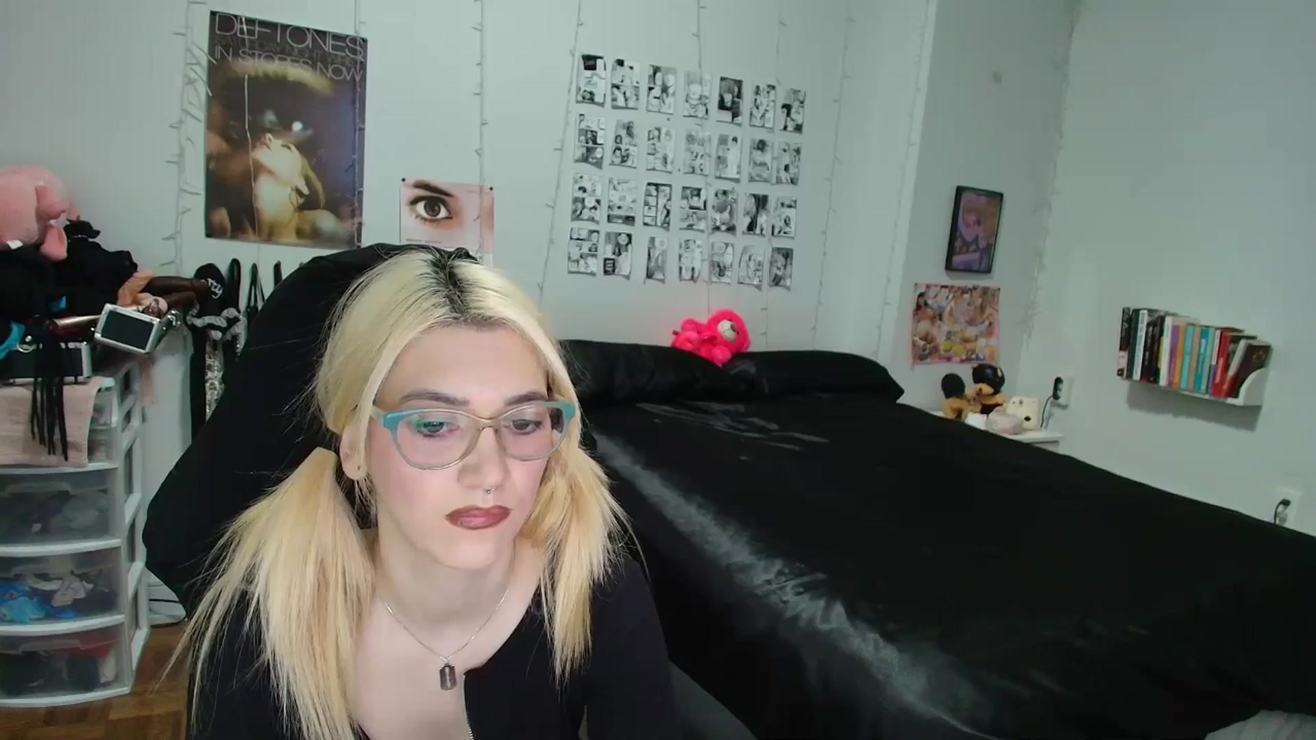 Gallery image thumbnail from AnnaTame's myfreecams stream on, 02/06/2026, 04:50 image 17 of 20