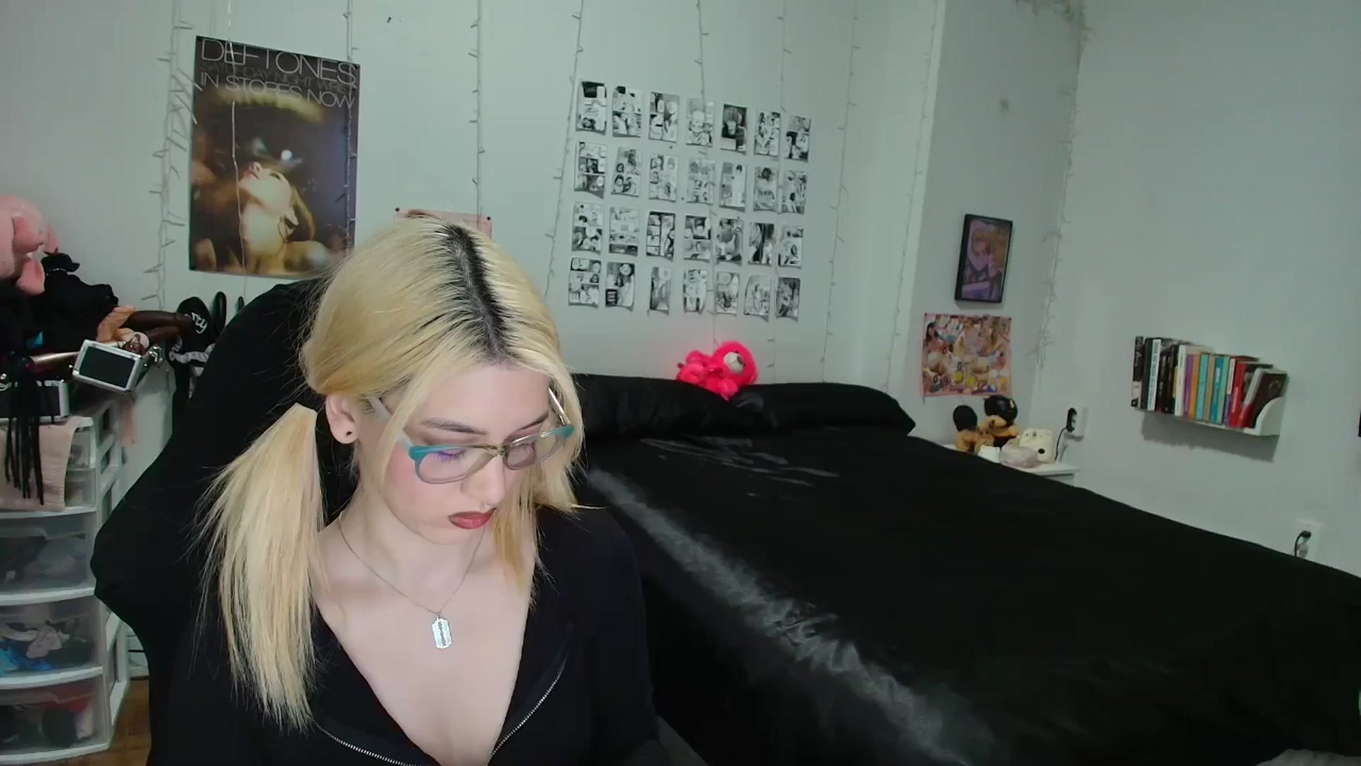 Gallery image thumbnail from AnnaTame's myfreecams stream on, 02/06/2026, 04:50 image 1 of 20