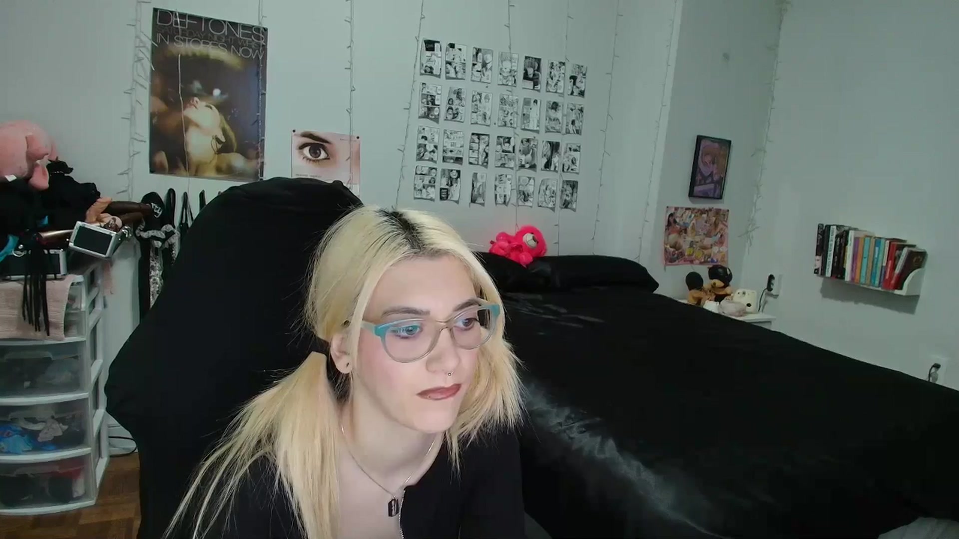 Gallery image thumbnail from AnnaTame's myfreecams stream on, 02/06/2026, 04:50 image 18 of 20