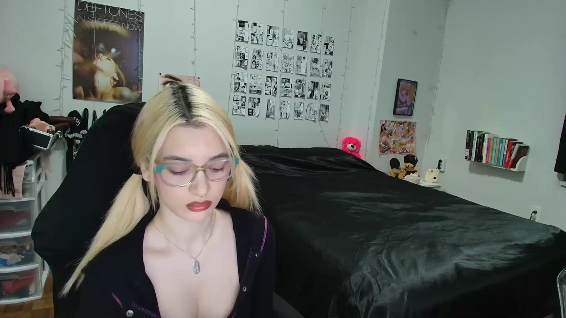 Gallery image thumbnail from AnnaTame's myfreecams stream on, 02/08/2026, 04:33 image 12 of 20
