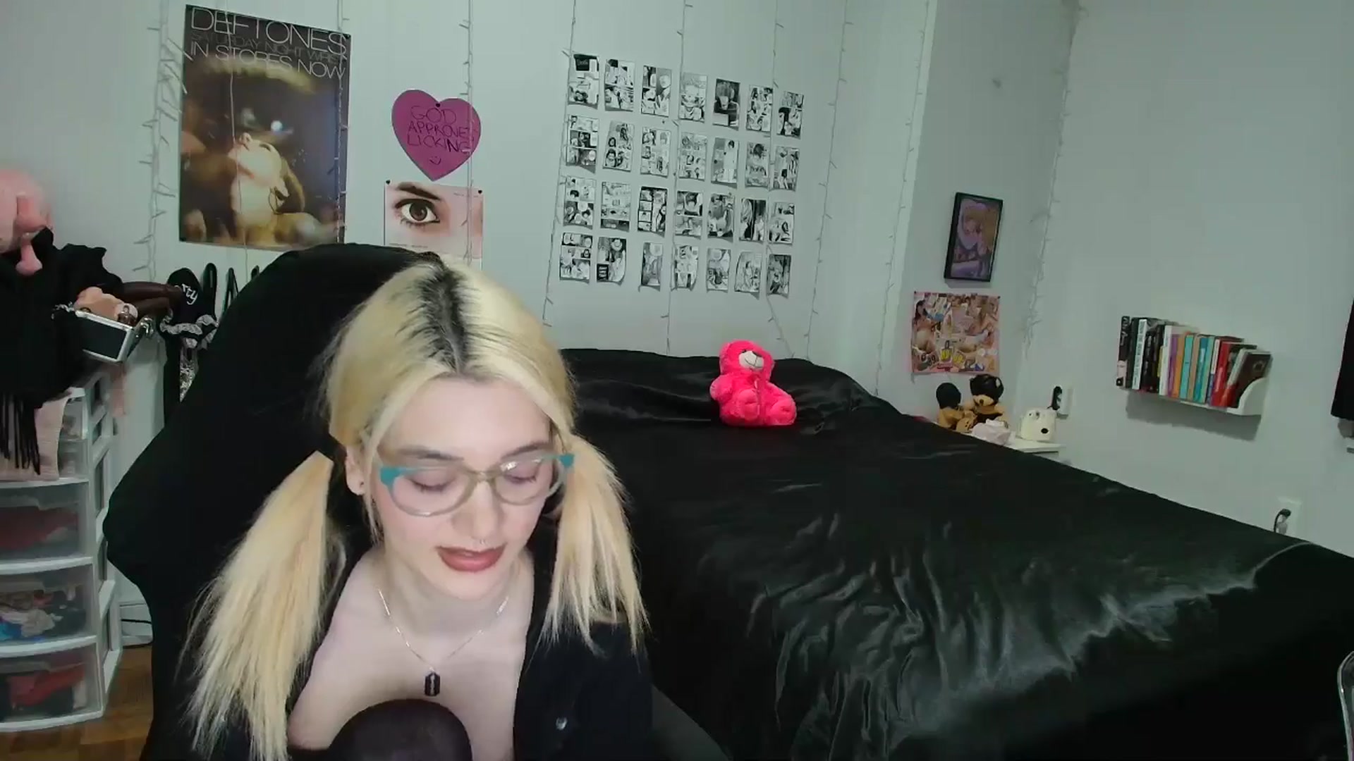 Gallery image thumbnail from AnnaTame's myfreecams stream on, 02/08/2026, 06:11 image 15 of 20