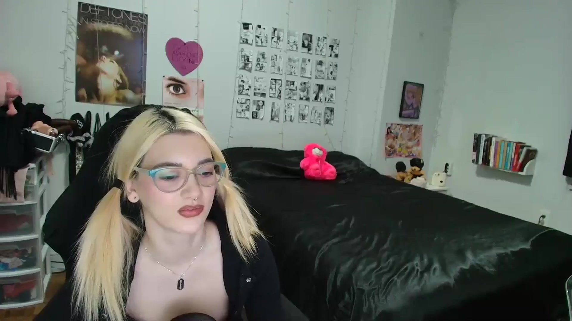 Gallery image thumbnail from AnnaTame's myfreecams stream on, 02/08/2026, 07:10 image 10 of 20