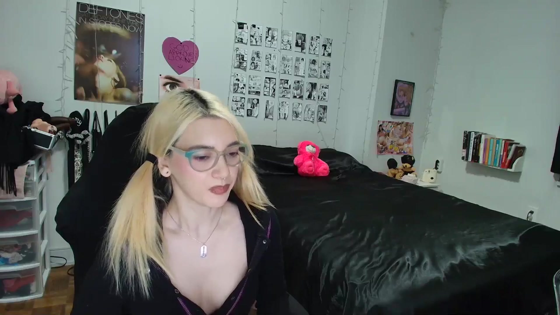 Gallery image thumbnail from AnnaTame's myfreecams stream on, 02/08/2026, 07:10 image 16 of 20