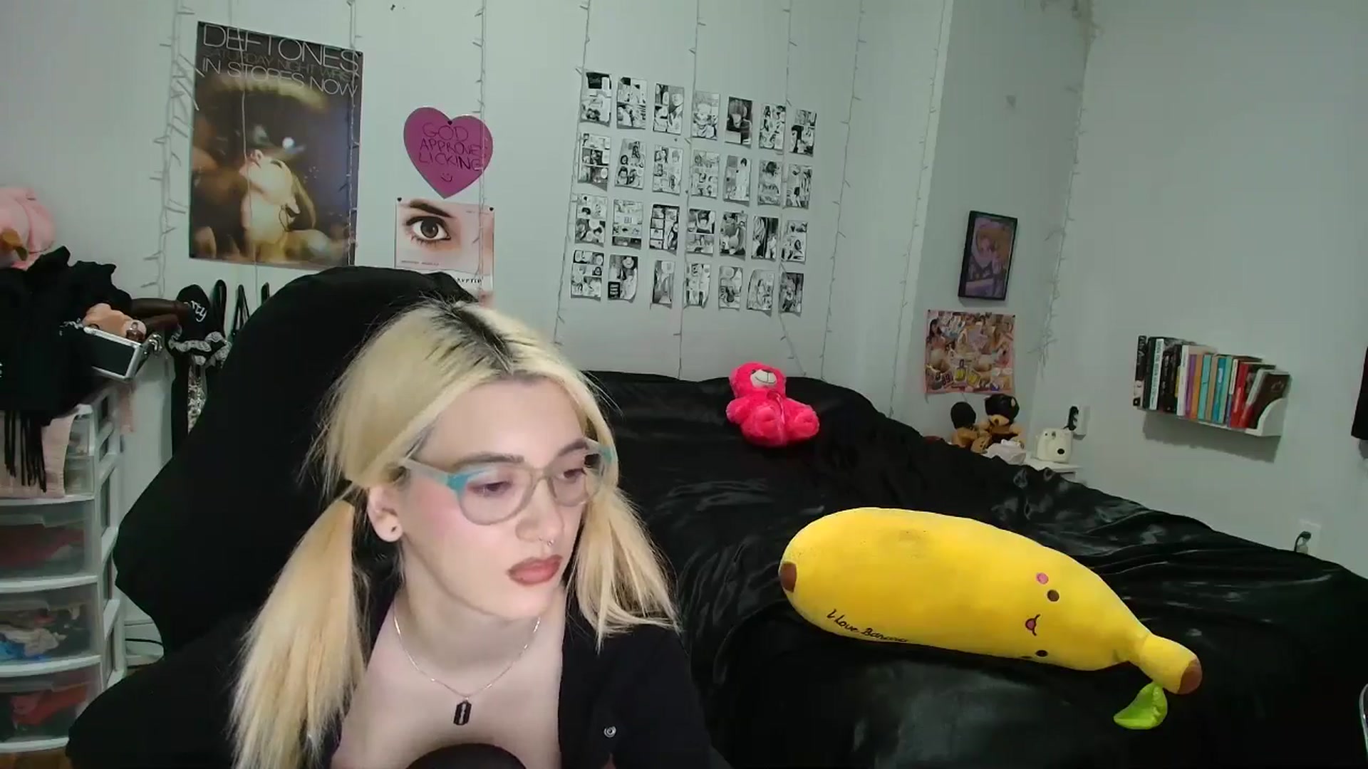 Gallery image thumbnail from AnnaTame's myfreecams stream on, 02/08/2026, 07:48 image 16 of 20