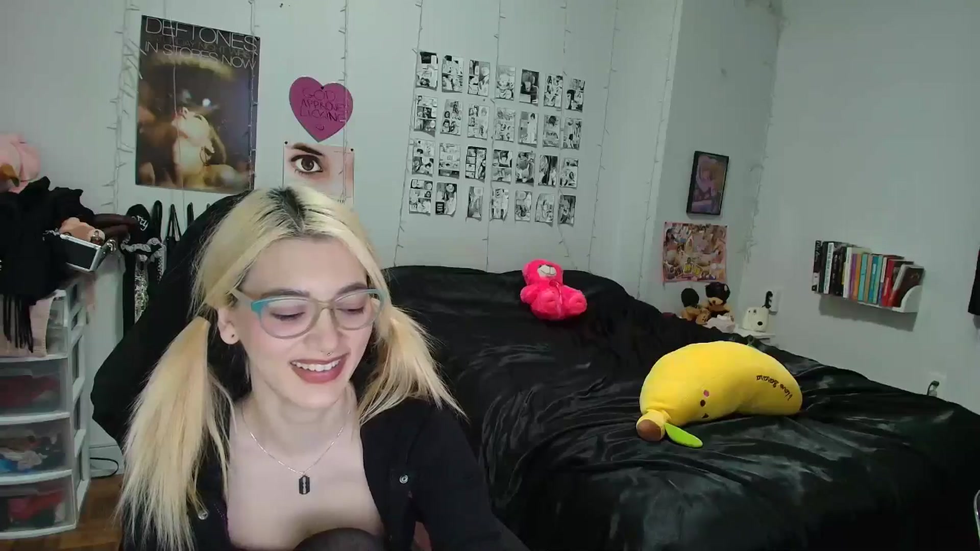 Gallery image thumbnail from AnnaTame's myfreecams stream on, 02/08/2026, 07:48 image 9 of 20