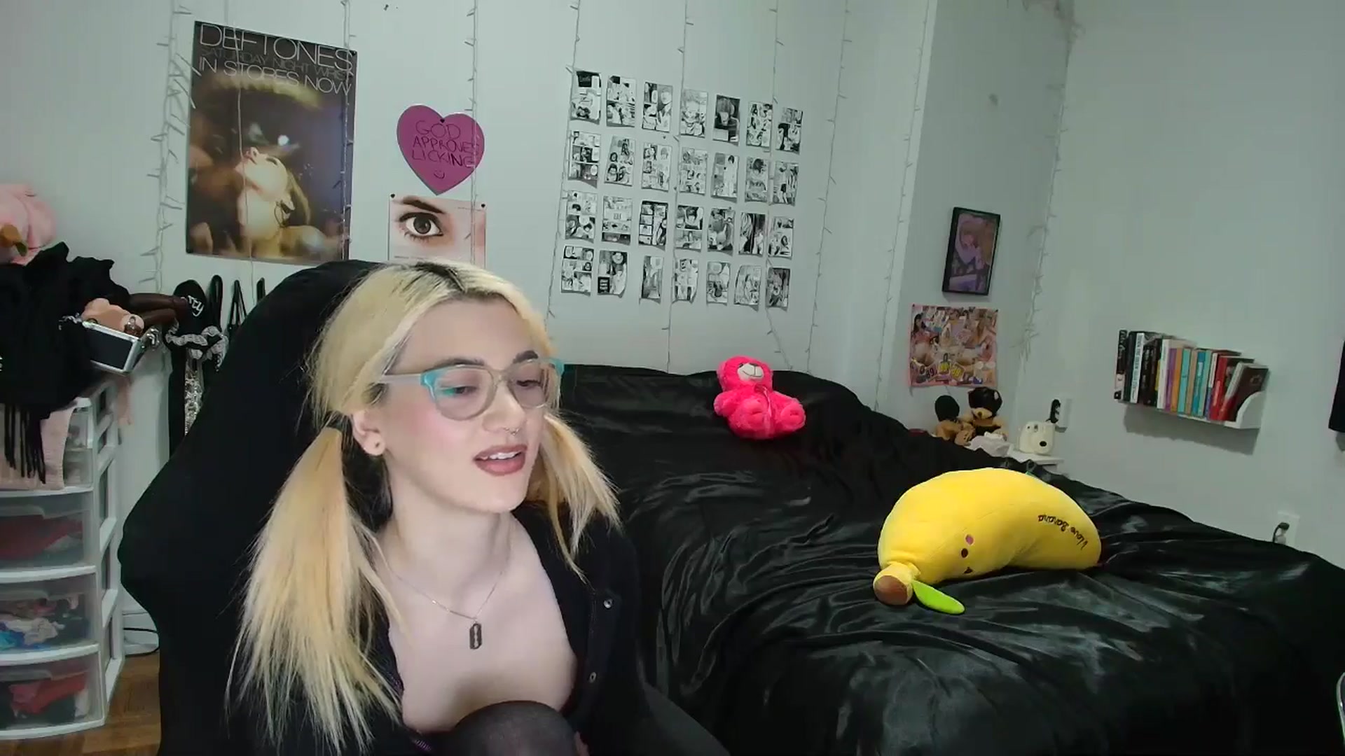 Gallery image thumbnail from AnnaTame's myfreecams stream on, 02/08/2026, 07:48 image 11 of 20