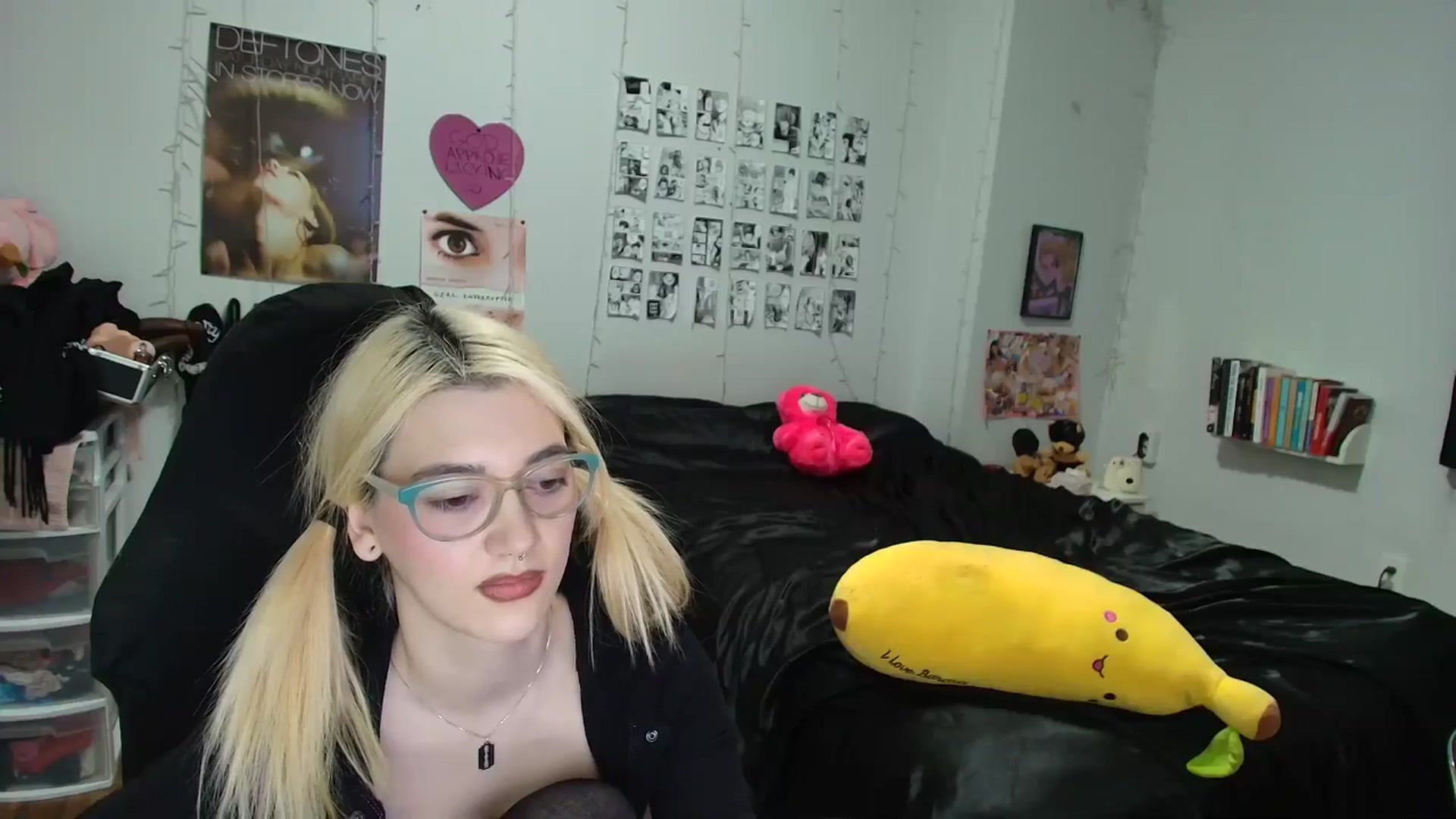 Gallery image thumbnail from AnnaTame's myfreecams stream on, 02/08/2026, 07:48 image 15 of 20