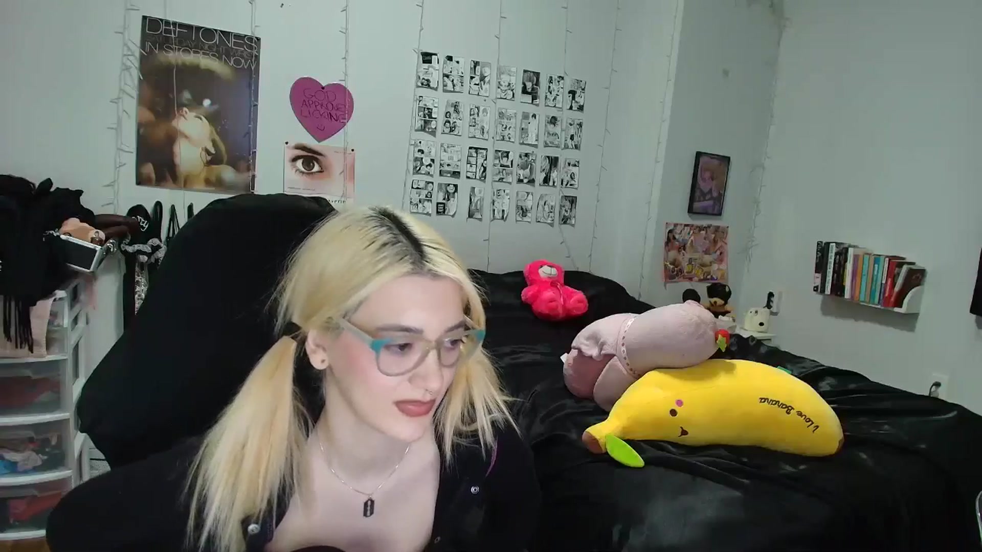 Gallery image thumbnail from AnnaTame's myfreecams stream on, 02/08/2026, 08:29 image 17 of 20