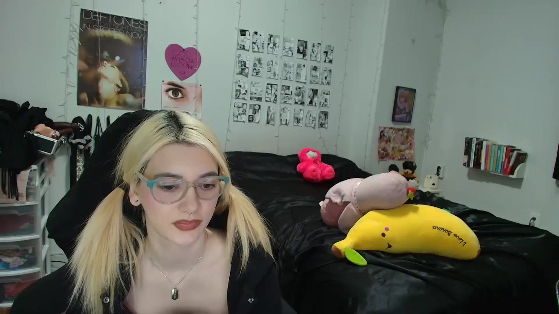 Gallery image thumbnail from AnnaTame's myfreecams stream on, 02/08/2026, 08:29 image 13 of 20