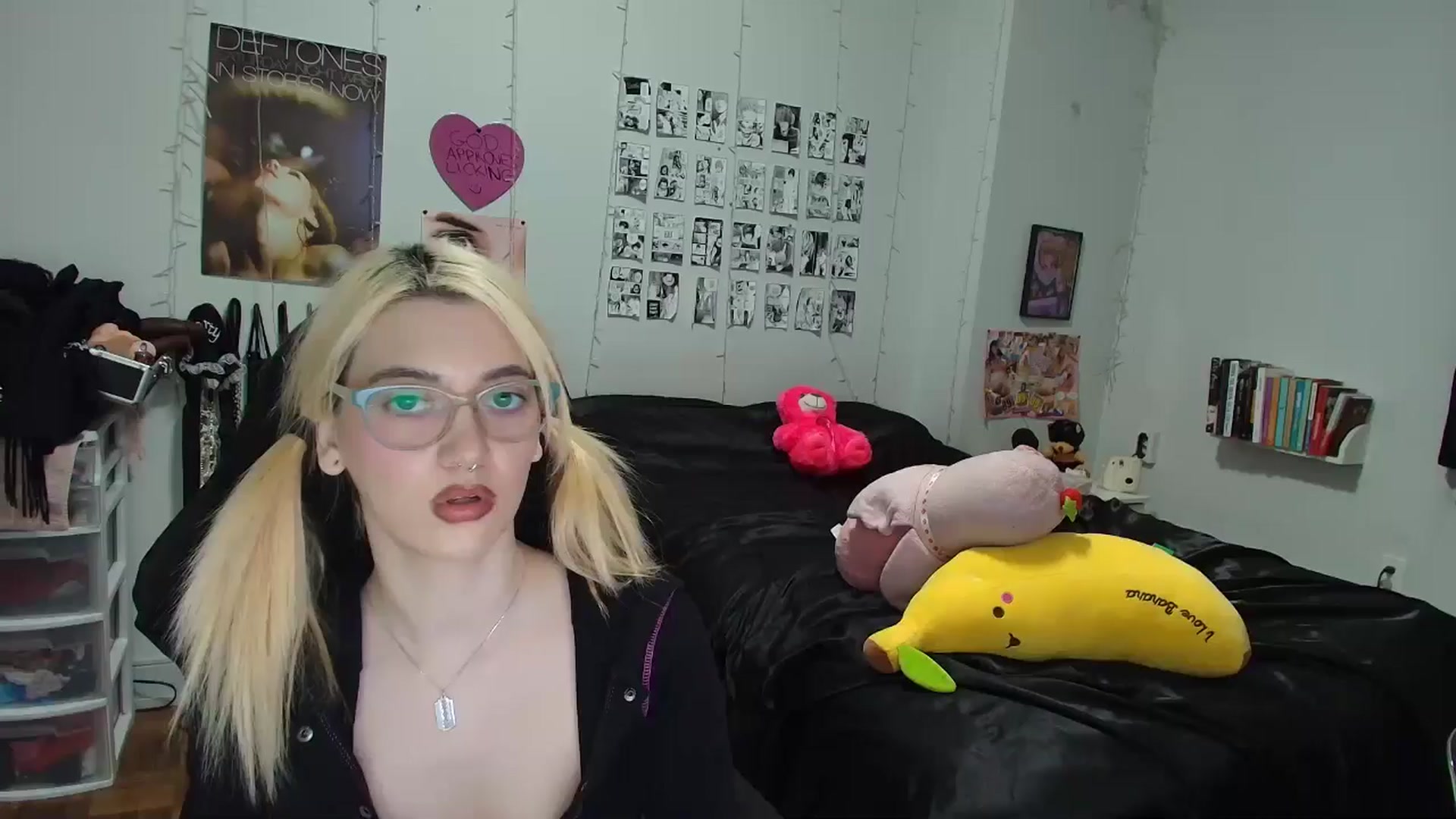 Gallery image thumbnail from AnnaTame's myfreecams stream on, 02/08/2026, 08:29 image 1 of 20