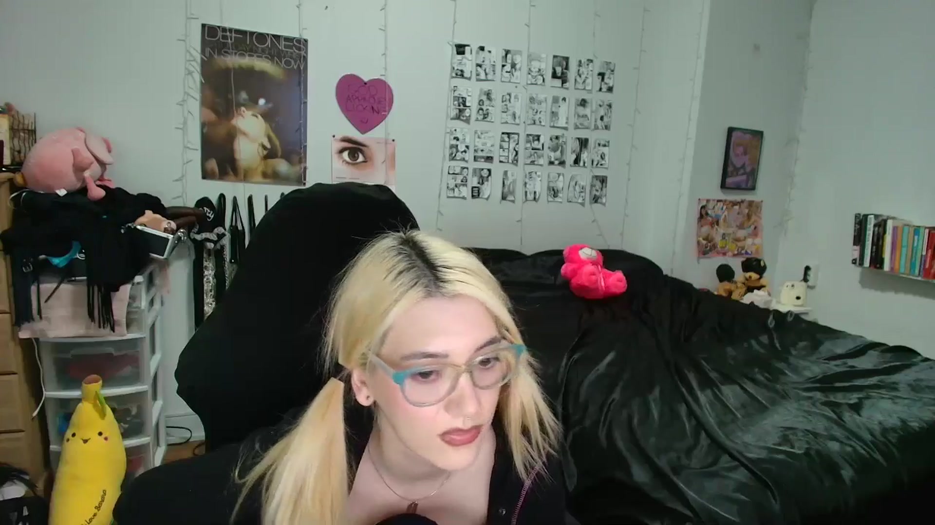 Gallery image thumbnail from AnnaTame's myfreecams stream on, 02/08/2026, 09:06 image 14 of 20