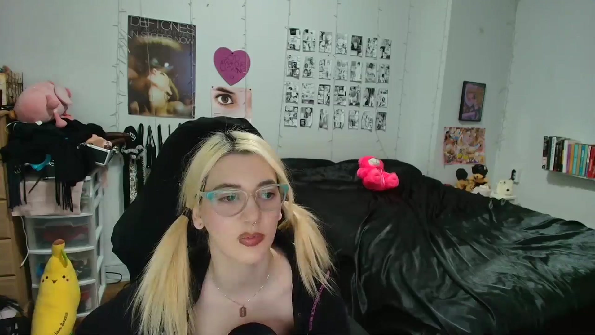 Gallery image thumbnail from AnnaTame's myfreecams stream on, 02/08/2026, 09:06 image 15 of 20