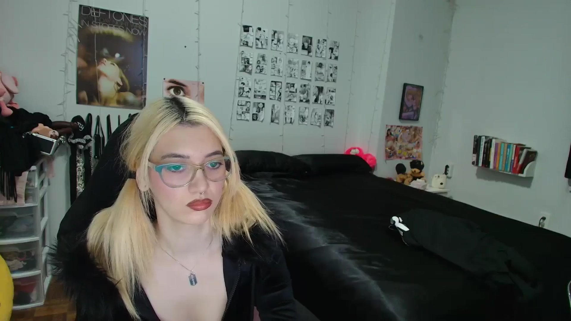 Gallery image thumbnail from AnnaTame's myfreecams stream on, 02/09/2026, 04:49 image 17 of 20