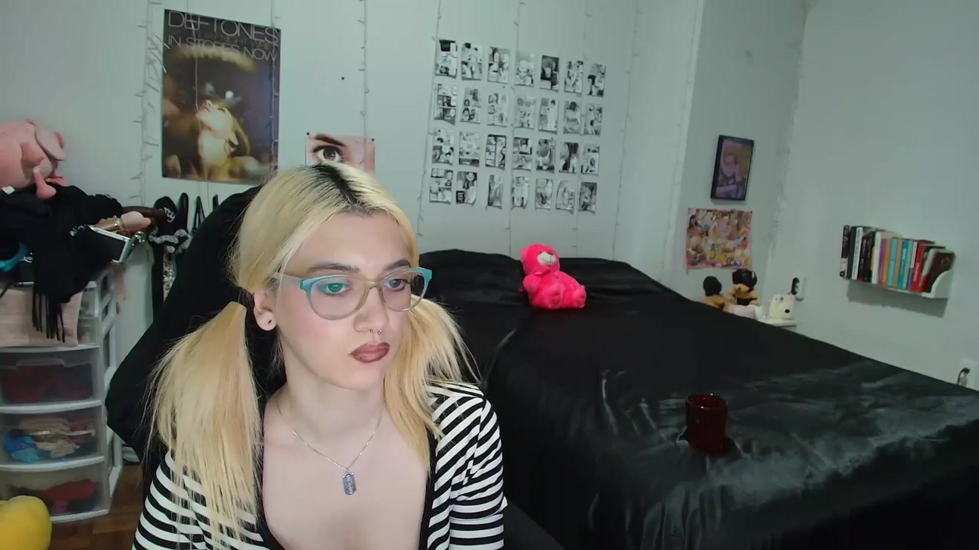 Gallery image thumbnail from AnnaTame's myfreecams stream on, 02/10/2026, 06:25 image 17 of 20