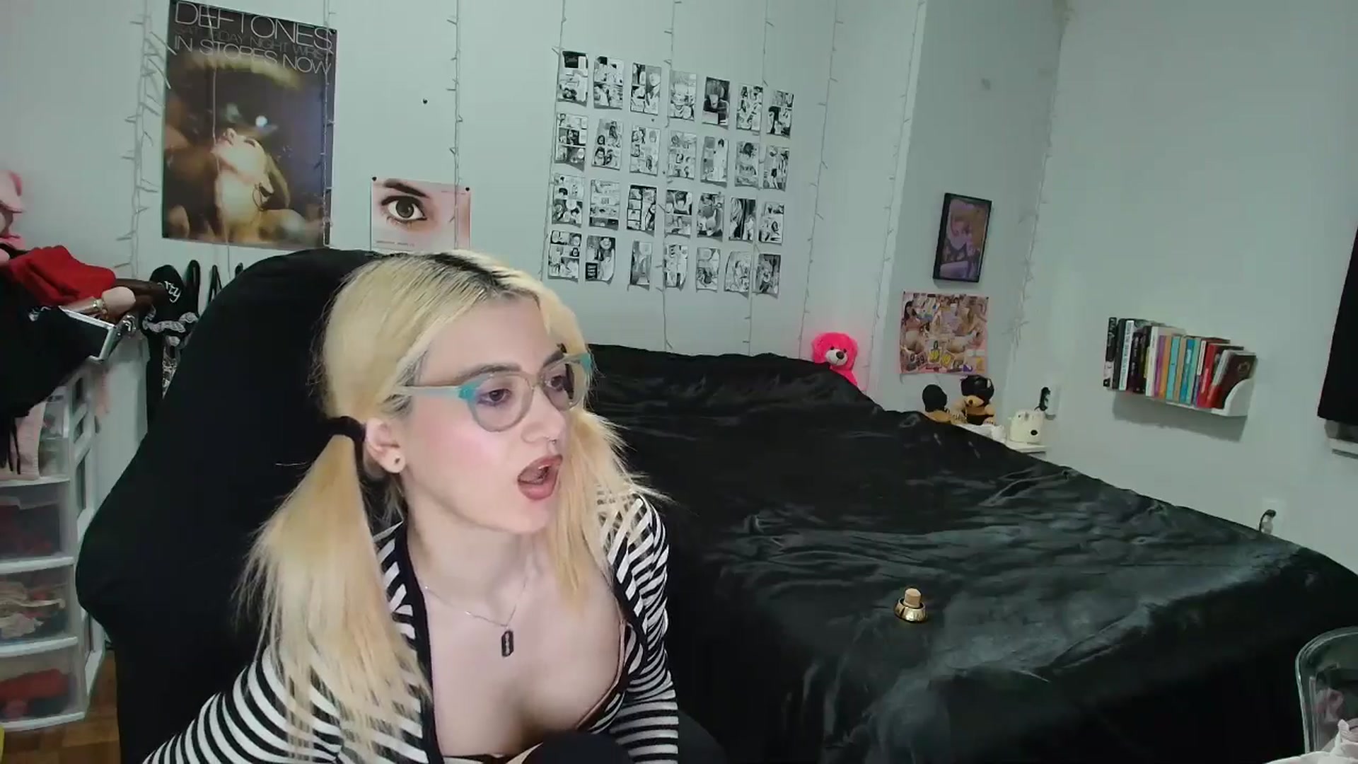 Gallery image thumbnail from AnnaTame's myfreecams stream on, 02/10/2026, 10:40 image 16 of 20