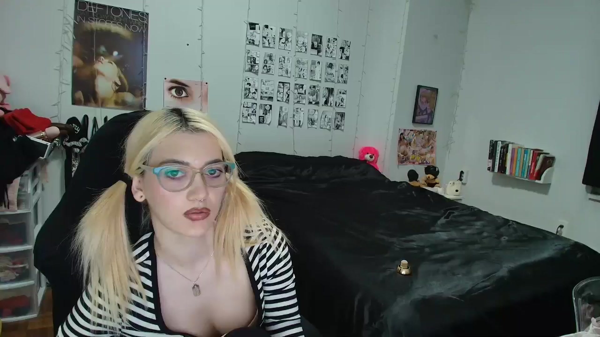 Gallery image thumbnail from AnnaTame's myfreecams stream on, 02/10/2026, 10:40 image 3 of 20