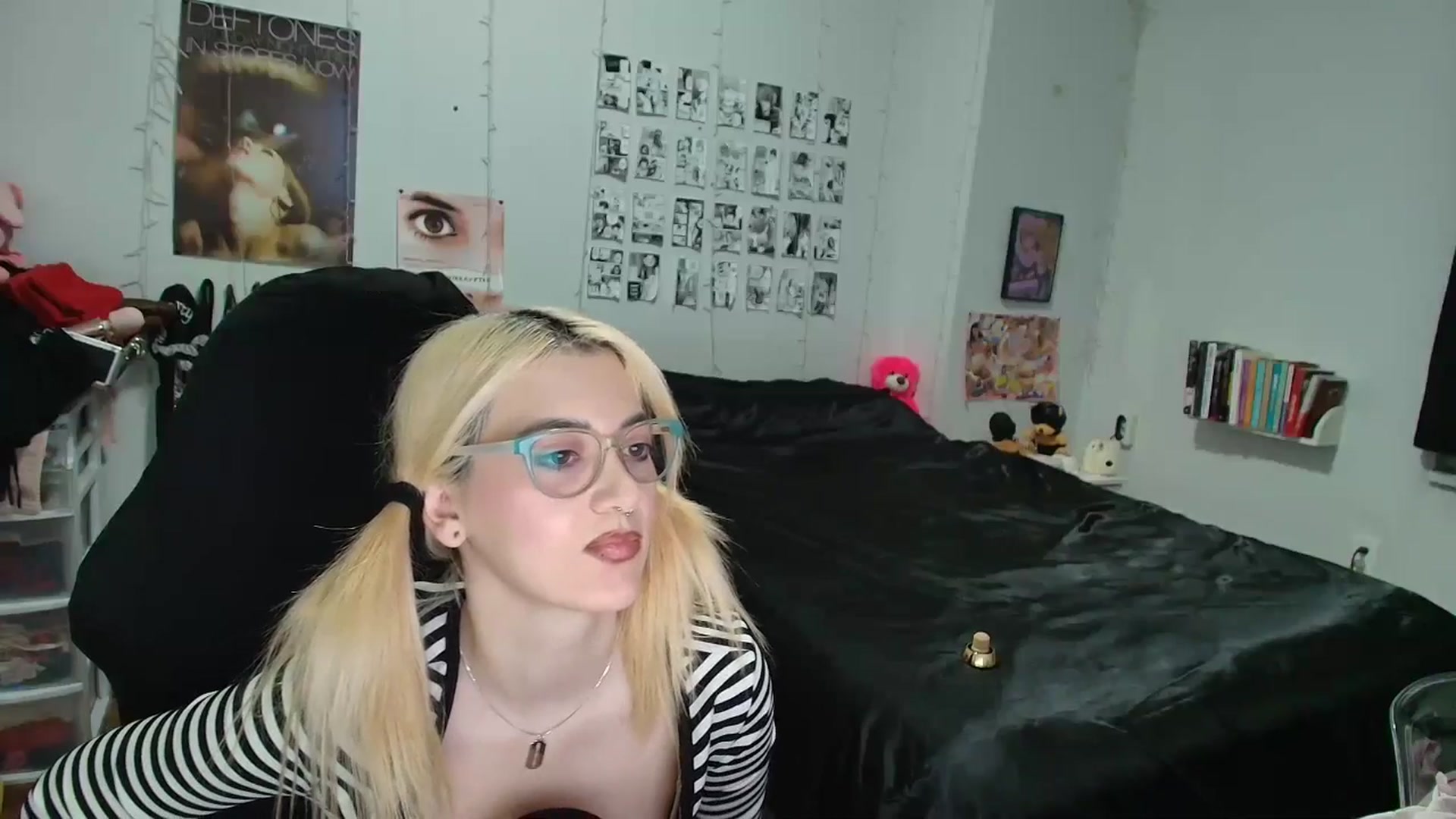 Gallery image thumbnail from AnnaTame's myfreecams stream on, 02/10/2026, 10:40 image 10 of 20